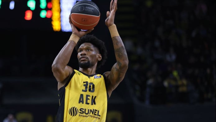 Τριπλές «σειρήνες» της EuroLeague για τον Κρις Σίλβα!