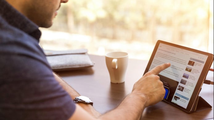 "Tech Neck" και κακή στάση του σώματος: Πώς να το προλάβετε