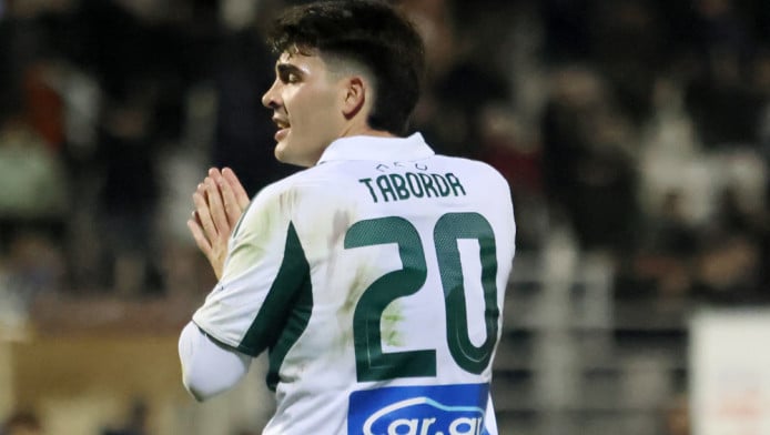 Η... κίνηση Ταμπόρδα που εντυπωσίασε τον Μπενίτεθ - Βρήκε και χαφ-μαχητή!