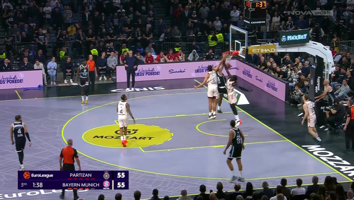 Μονόζυγο στα καλάθια ο Τάιρικ Τζόουνς (ΒΙΝΤΕΟ)