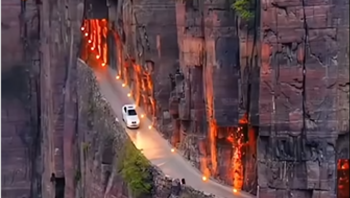 Θα περνούσες μέσα από αυτό το τούνελ; Σου κόβεται η ανάσα! (ΦΩΤΟ)