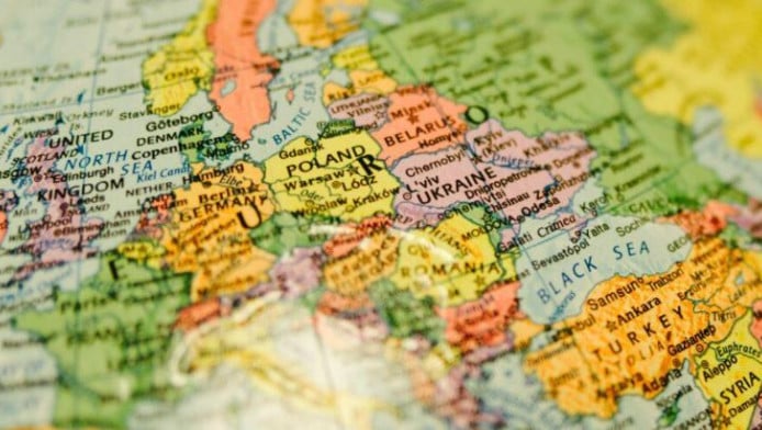 Βρες σε ποια χώρα βρίσκεται η πόλη! Έχεις 1 βοήθεια σε κάθε ερώτηση