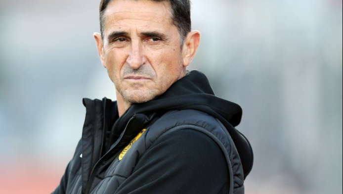 Ψάχνει... οξυγόνο ο Άρης - Κλειδί η επιλογή στα φορ από Χιμένεθ