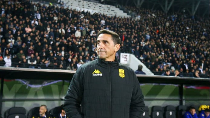 Οργή στον Άρη για διαιτησία - Δεν πήγε στη συνέντευξη Τύπου ο Χιμένεθ