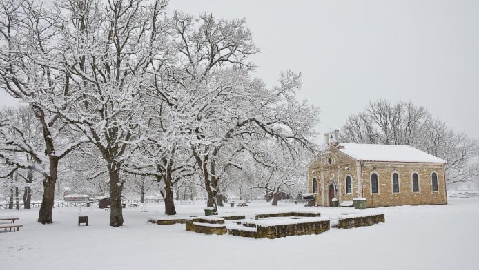 Κρύο και βροχές μέχρι τα Χριστούγεννα - Έρχονται και χιόνια
