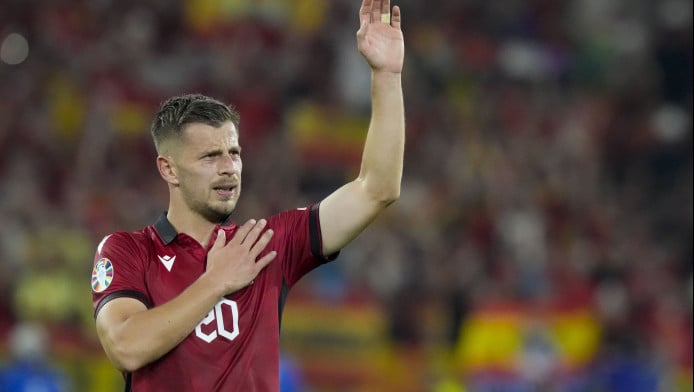 Η μπάλα και το μεγαλύτερο τρεχαντήρι της Serie A