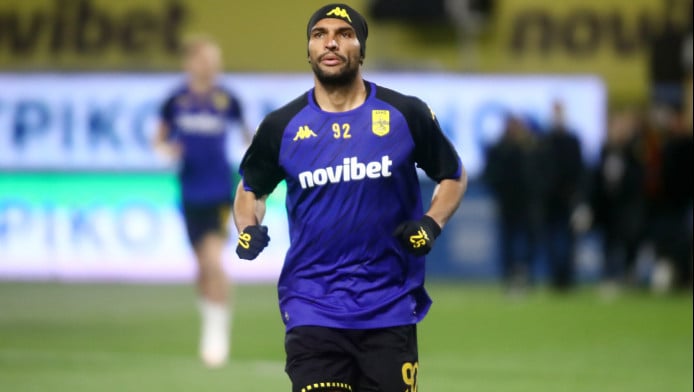 Έξαλλος Ρόουζ! "Μας κατέστρεψε ο διαιτητής"