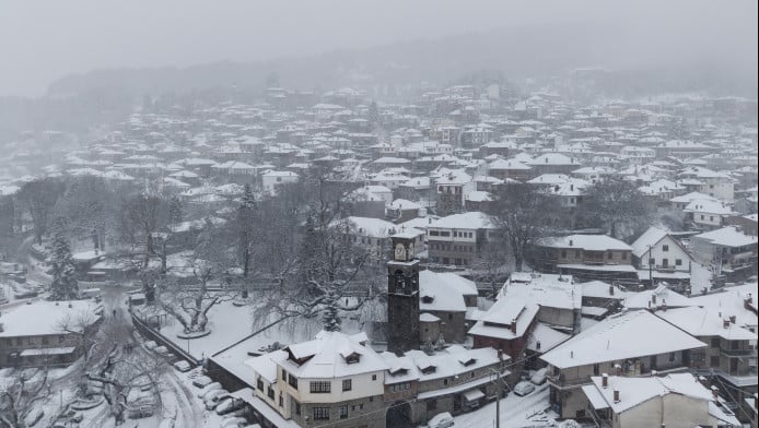 «Μάχη» μετεωρολόγων για τις χιονοπτώσεις τη Δευτέρα - Όλες οι προβλέψεις