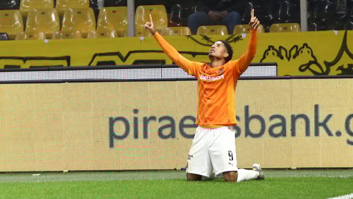 Μεγάλη πρόκριση ΟΦΗ στους "4"! Ο Σαλσέδο πέταξε εκτός Κυπέλλου την ΑΕΚ 