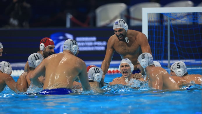 Έχασε την κορυφή η Εθνική, αλλά μπορεί ακόμα να γράψει ιστορία (ΒΙΝΤΕΟ)