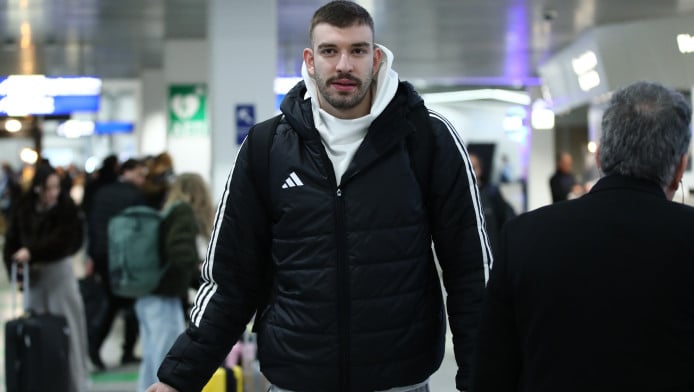 Συγκλονιστικός Ρογκαβόπουλος για Βιολάντα και "αετόπουλα" 