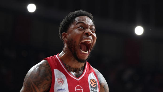 Συγκλονιστική εμφάνιση του Ταϊρίκ Τζόουνς - Ισοπέδωσε την Μπαρτσελόνα (Vid)