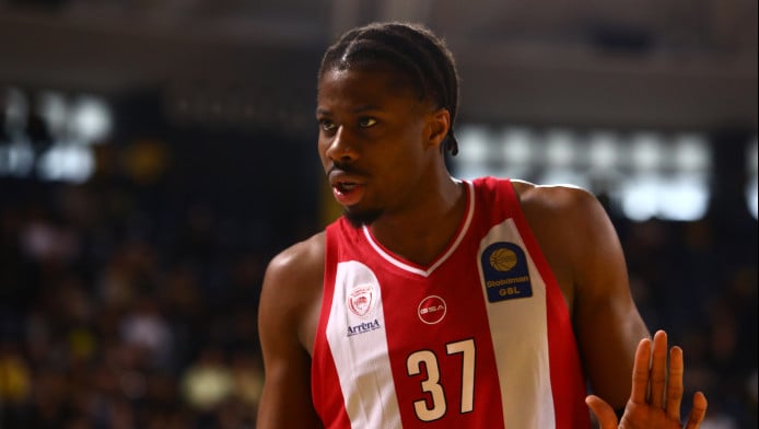 Πέρασε από ιατρικά και κάνει ντεμπούτο ο Αντετοκούνμπο! (ΦΩΤΟ)