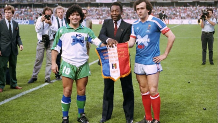 Ο αστείος λόγος που ο Πλατινί είχε «απορρίψει» τον Μαραντόνα