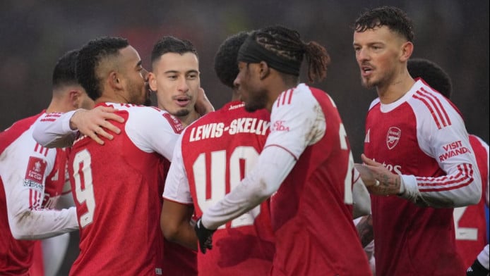 Χατ τρικ ο Μαρτινέλι - Πρόκριση στο… ρελαντί για την Άρσεναλ (ΒΙΝΤΕΟ)