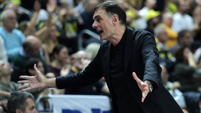 Vlog Καούρη: Η ατυχής συγκυρία και η μεγάλη ανάγκη του Ολυμπιακού (ΒΙΝΤΕΟ)