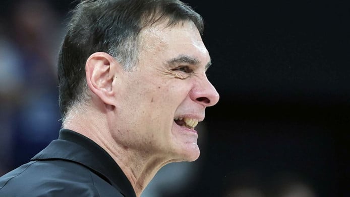 Μπαρτζώκας για Τζόουνς: “Τον προστατεύσαμε” - Εύσημα σε Γουόρντ