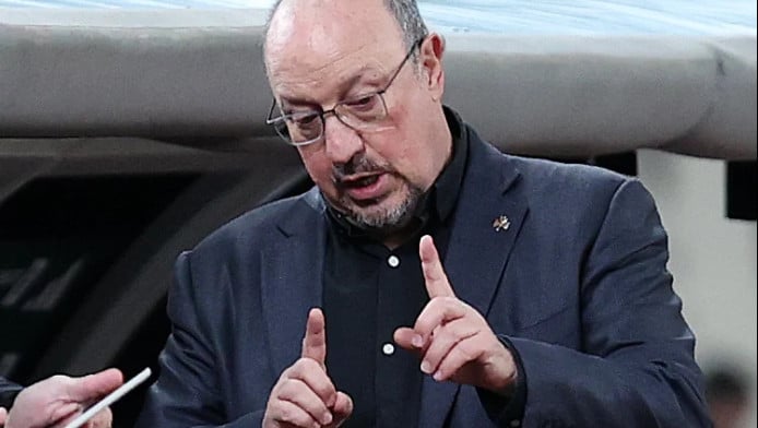 Δεν το έχει ξανακάνει - Ετοιμάζει έκπληξη με Φερεντσβάρος ο Μπενίτεθ