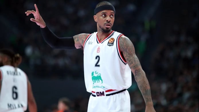 Σενάρια για Λορέντζο Μπράουν - Τον "στέλνουν" πίσω στην Ελλάδα