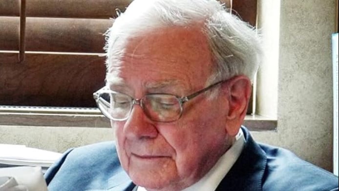 Η μετοχή που αγόρασε ο Μπάφετ ενώ όλοι πουλούσαν φοβισμένοι