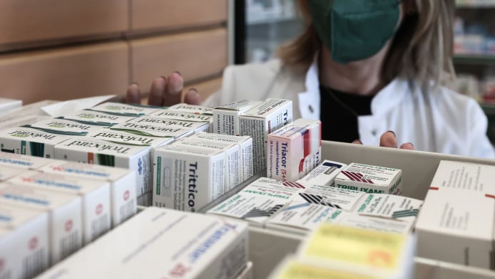 Γρίπη και RSV: Συμπτώματα και σημάδια που πρέπει να μας ανησυχήσουν