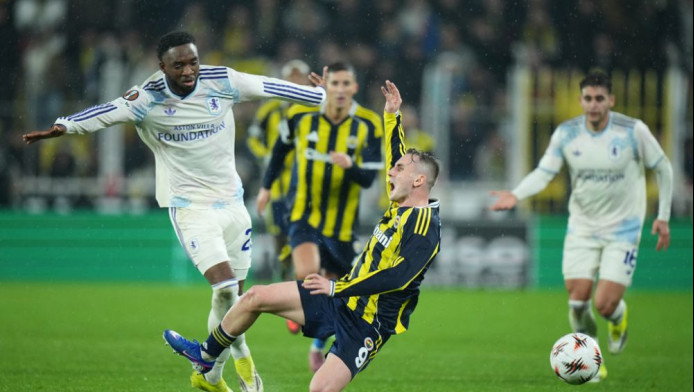 “Καθάρισε” η Λυών και τη βρίσκει αδιάφορη ο ΠΑΟΚ - Στους “16” και η Βίλα