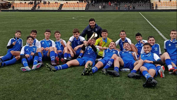 Τα παιδία παίζει - Το ποδόσφαιρο δεν διδάσκεται πλέον στις αλάνες (ΒΙΝΤΕΟ)