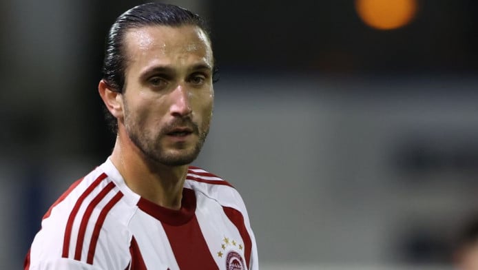  Με Γιαζίτσι και Τζολάκη ο Ολυμπιακός, έξω ο Έσε - Η 11άδα για ΠΑΟΚ