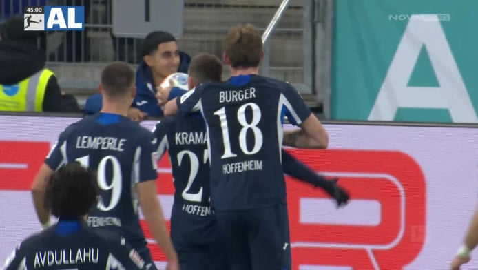 Τρομερό γκολ με λόμπα του Κράμαριτς (ΒΙΝΤΕΟ)