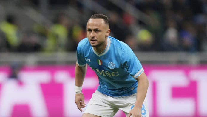 Ο Λομπότκα κράτησε "ζωντανή" για τίτλο τη Νάπολι 