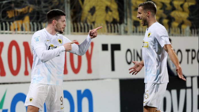 Απόδραση κορυφής η ΑΕΚ από Τρίπολη με ριφιφί-Γιόβιτς (ΒΙΝΤΕΟ)