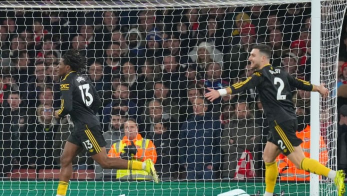 Τρελαίνει κόσμο η Γιουνάιτεντ με Κάρικ - Πάρτην κάτω και την Άρσεναλ! (Vid)