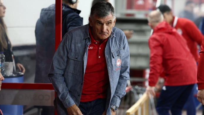 "Δεν βοήθησε τον Ολυμπιακό ο Μέντι-Η διαιτησία Τσακαλίδη...": Σχόλιο Χελάκη