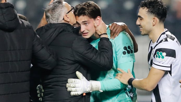 ΠΑΟΚ: Το κλάμα του Μοναστηρλή και το "ξέσπασμα" με τον πατέρα του