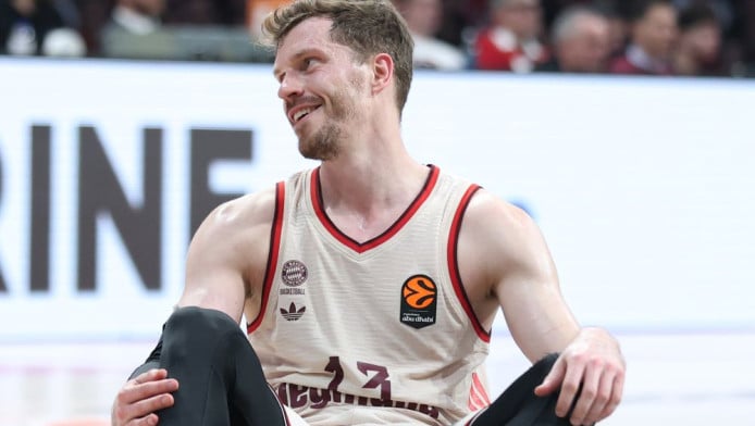 Η Μπάγερν σόκαρε τον Ερυθρό Αστέρα στο Βελιγράδι! (Highlights)