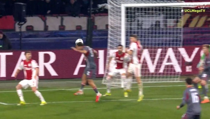 Βάζει... φωτιά ο Έσε! Γκολ πρόκρισης στο Άμστερνταμ (vid)