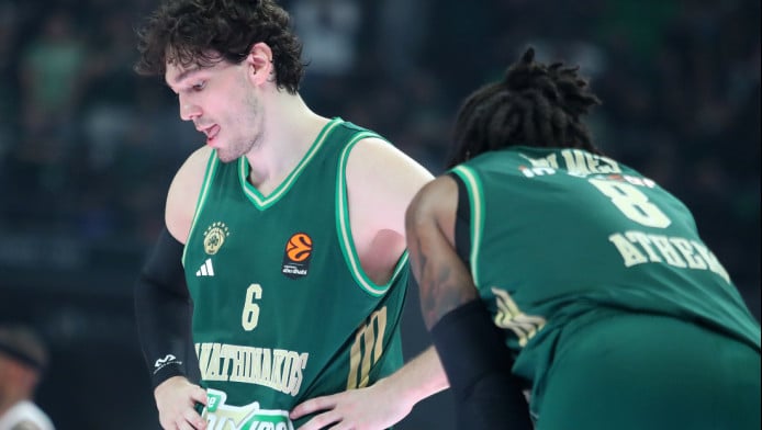 Ο συγκινητικός Σλούκας που πάλευε μόνος και ο κάκιστος Παναθηναϊκός (Hls)