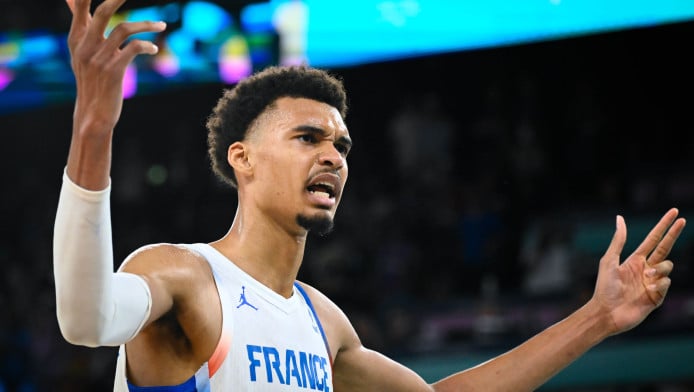 Αποθέωση της έδρας του Παναθηναϊκού από Ουεμπανιάμα! 