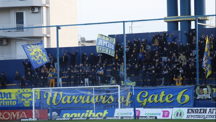 Παναιτωλικός: Το συγκινητικό πανό για τους αδικοχαμένους οπαδούς του ΠΑΟΚ 
