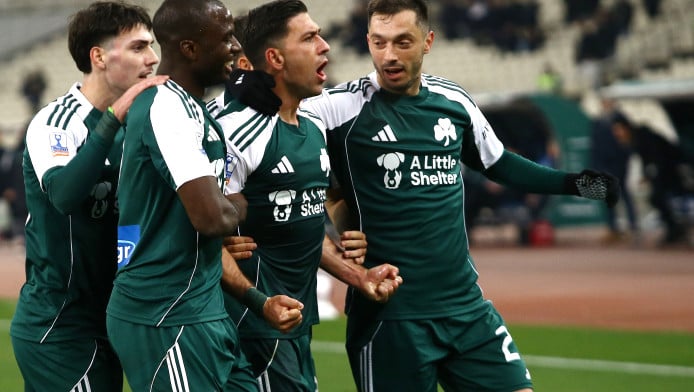 Βρήκε τον εκλεκτό για τα χαφ ο Μπενίτεθ - Προβάρει τα πράσινα!