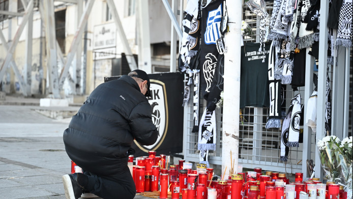 Ανατριχίλα στην Τούμπα με την κίνηση του ΠΑΟΚ - Φανέλες με ονόματα (Vid)