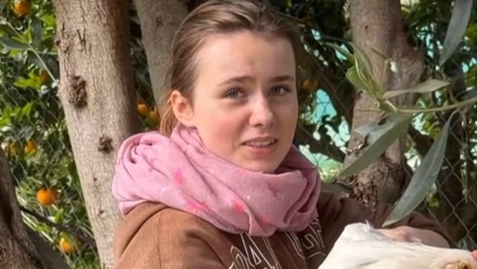 Πάτρα: Ο πατέρας της 16χρονης Λόρα αποδίδει την εξαφάνιση στις… ορμόνες