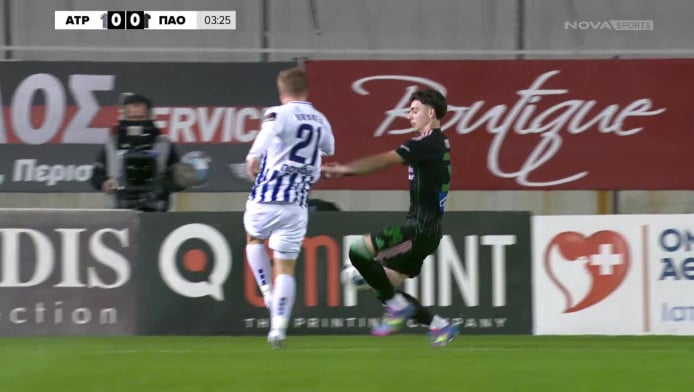 "Φωνάζει" για πέναλτι ο Ατρόμητος στο 3ο λεπτό (ΒΙΝΤΕΟ)