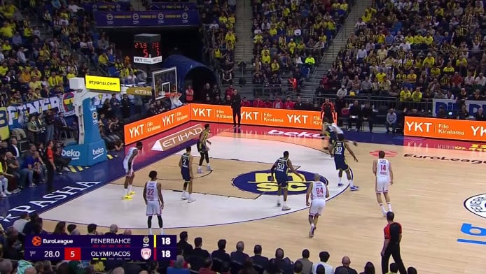 Μαγική ασίστ Μόρις στον Βεζένκοφ! (ΒΙΝΤΕΟ)