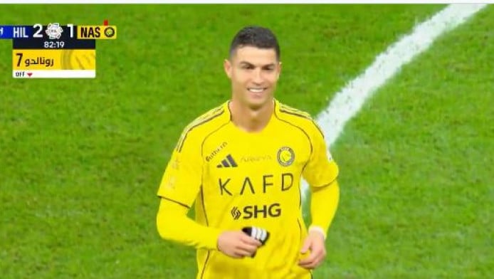 Έγινε αλλαγή ο Ρονάλντο και νευρίασε: «Απίστευτο» (ΒΙΝΤΕΟ)