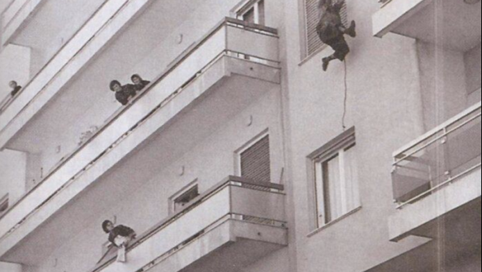 5 μέτρα απ’ τον θάνατο: Τι συνέβη στη σκηνή που κινδύνευσε η ζωή του Βέγγου