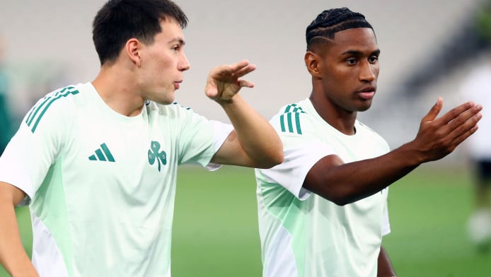 Άλλη τιμή για Ολυμπιακό και ΠΑΟ ο Αντίνo - Αποκάλυψη για Πελίστρι και Τετέ