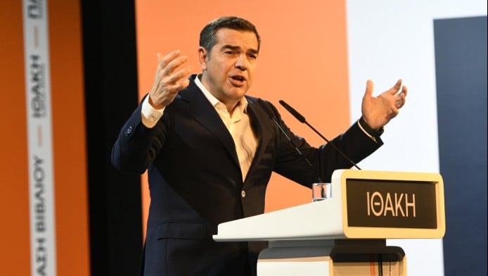 Η μεγάλη ανατροπή στα σχέδια του Αλέξη Τσίπρα - Τι θα κάνει;