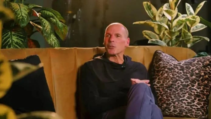 Περνά στην αντεπίθεση ο Βαρουφάκης - "Με δαιμονοποιούν επειδή τόλμησα..."