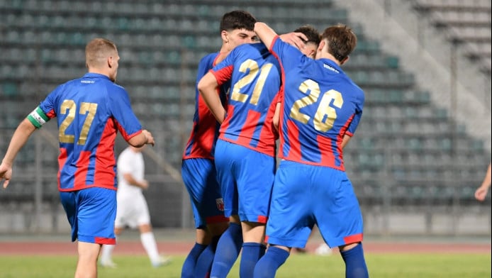 Σκόραρε δις εναντίον του Ολυμπιακού και... έμεινε Ρέντη!